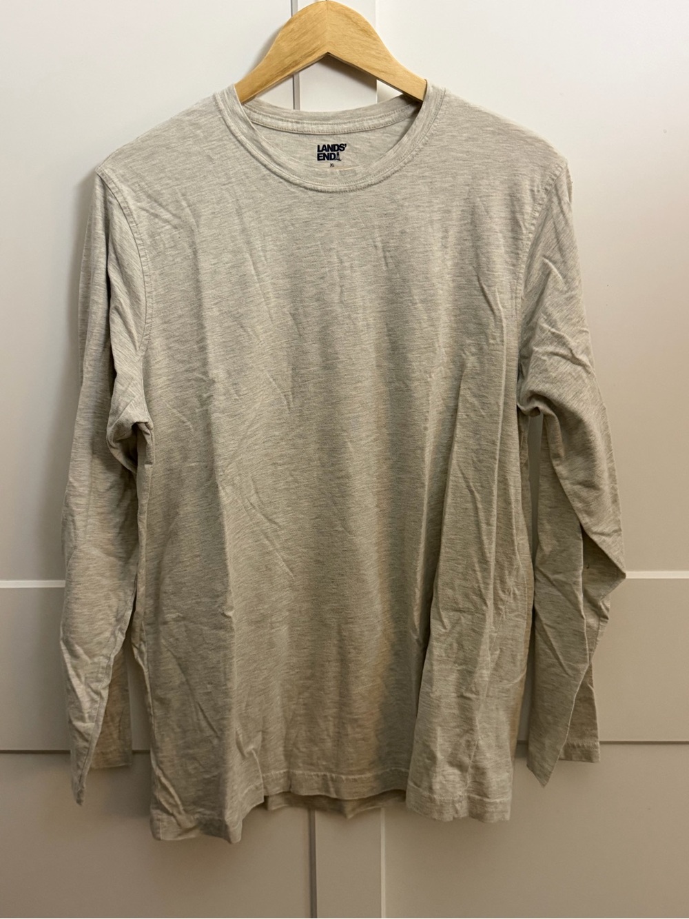 Lands’ End Woman’s XL 46-48 Gray Long Sleeve Crewneck T-Shirt